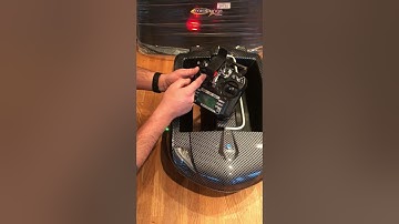 Carplounge RT4 bait boat basic functions explained.