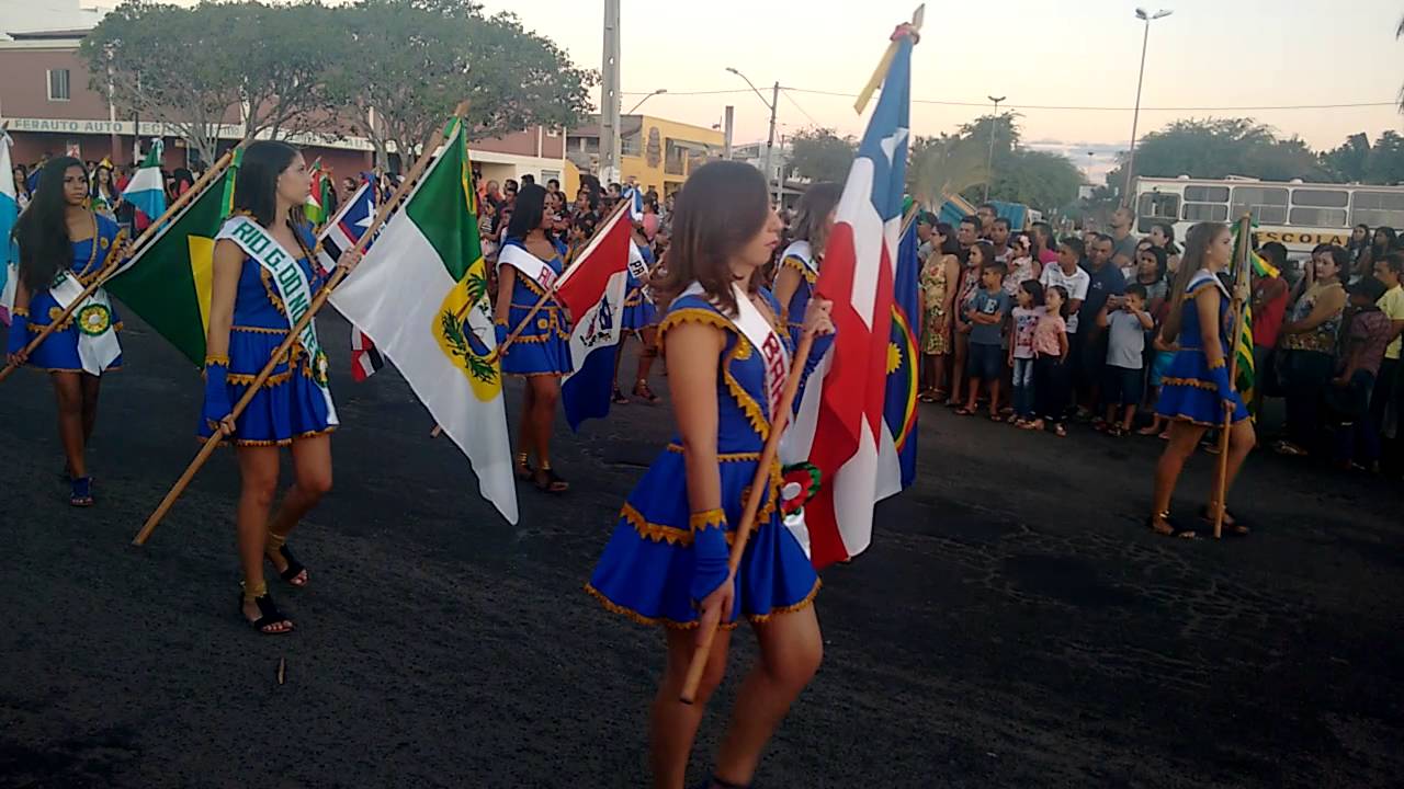 Desfile 7 De Setembro Porta Bandeiras - NAZAEDU