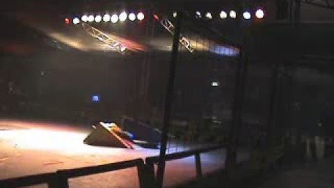 Beast vs Hydra - Roaming Robots 2008