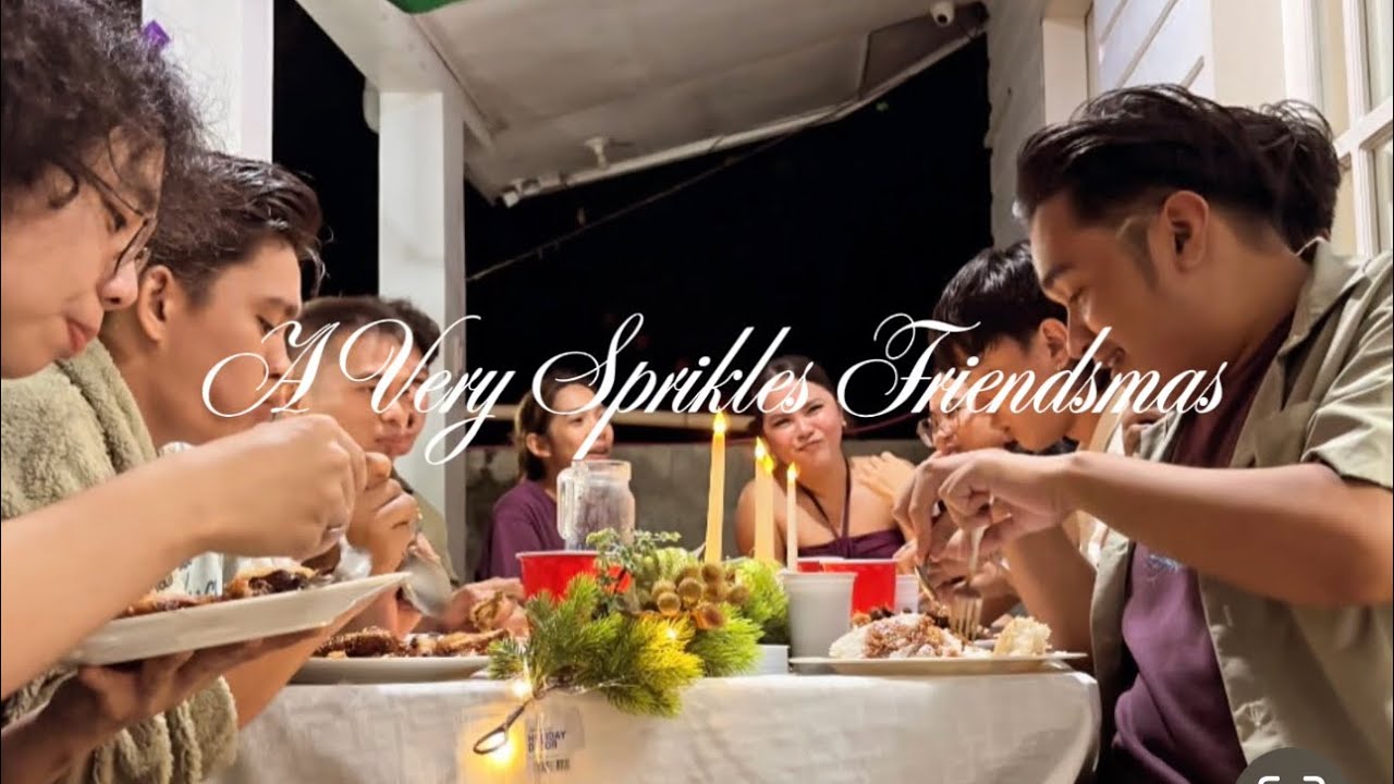 A Very Sprikles Friendsmas  ★