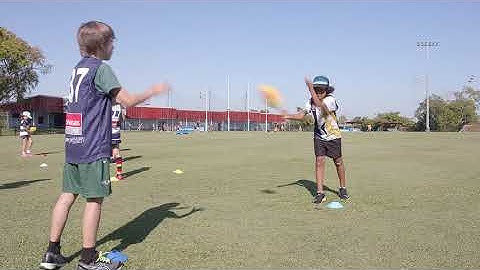 Footy For Your Class – Skills: Handballing