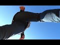 【ASMR】スニーカーで頭上をまたいでいく巨大娘/A giant girl wearing sneakers walks above us