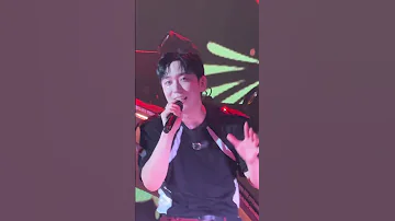 250727 포레스텔라 더 웨이브 서울 Despacito 포레스텔라 고우림 