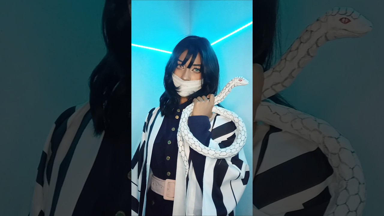 Obanai getting ready for battle 🤍🖤 #obanai #demonslayer