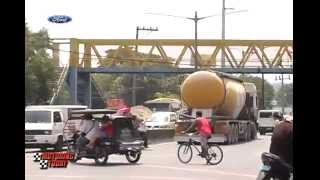 Public Service On Pedestrians Disregarding Foot Bridge In Cainta City