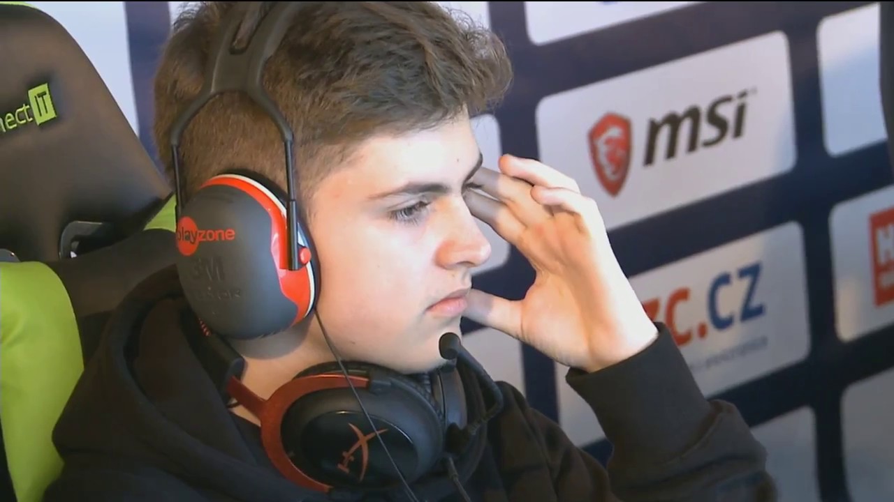 MČR 2017 - LoL - Grandfinále - Alza.eXtatus vs eSuba (BO3)