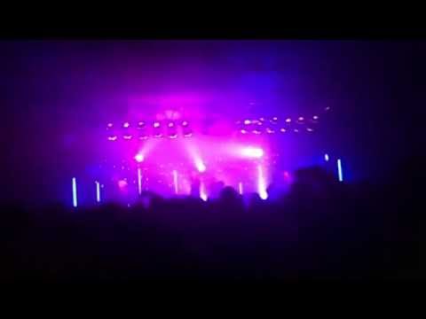 M83 - Midnight City Live @Munich March 2012