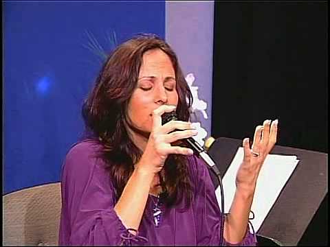 Michael Bayard and Ann Roach: Ancient Hebrew Chant "Shema"