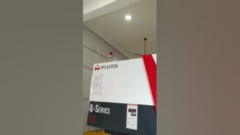 Mobile Cover Automation on Moulding machine with Double Arm Robot