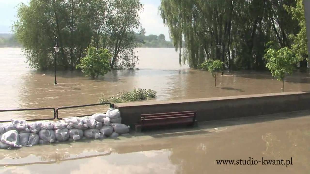 Powódź - Puławy - 19.05.2010.mpg