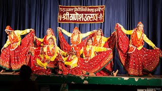 Choreographed by - debleena sarkar choreography inspired bol haryana
folk dance video performed senior danspirers song mera choonad manga
de oo n...