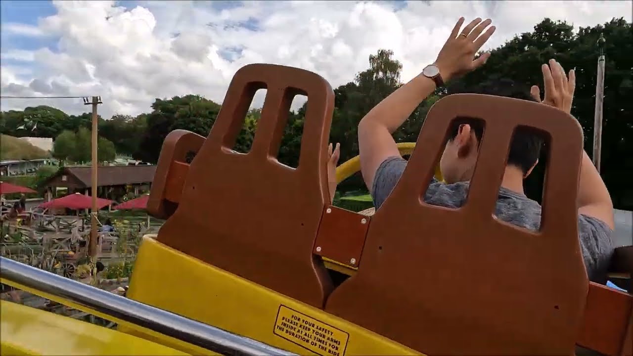Paultons Park - Farmyard Flyer Second Row On-Ride POV - Tornado Springs - September 2022 | kittikoko