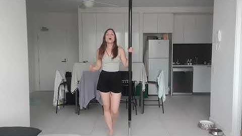 Pole Beginner Spin - FRONT HOOK SPIN on SPINNING & STATIC pole - step-by-step pole dance tutorial