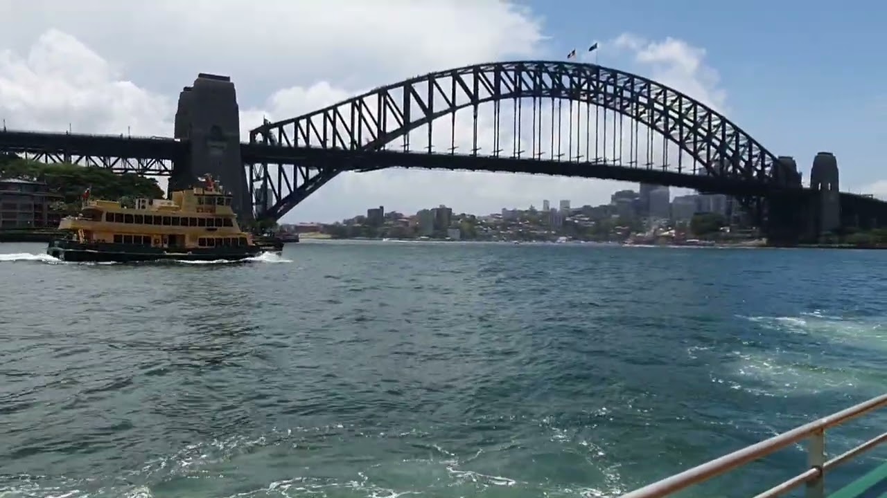 🚢 Sydney Harbour by Ferry''