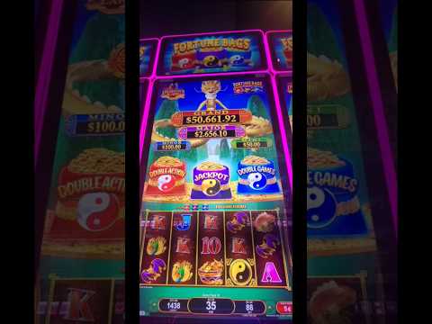 ¡Juega al casino en línea en Casinia y diviértete! Experiencia de juego en español para España