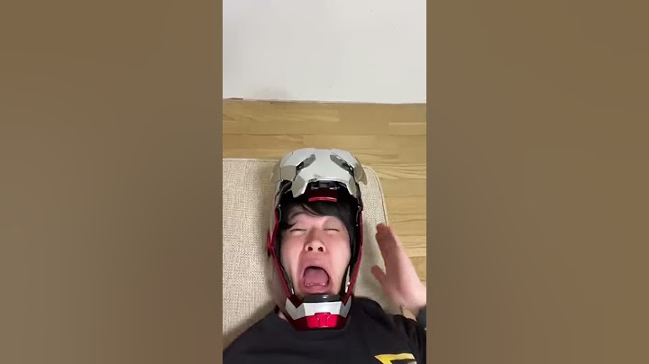 落ちてくるiPhoneから顔面を守る装置【アイアンマン】#shorts