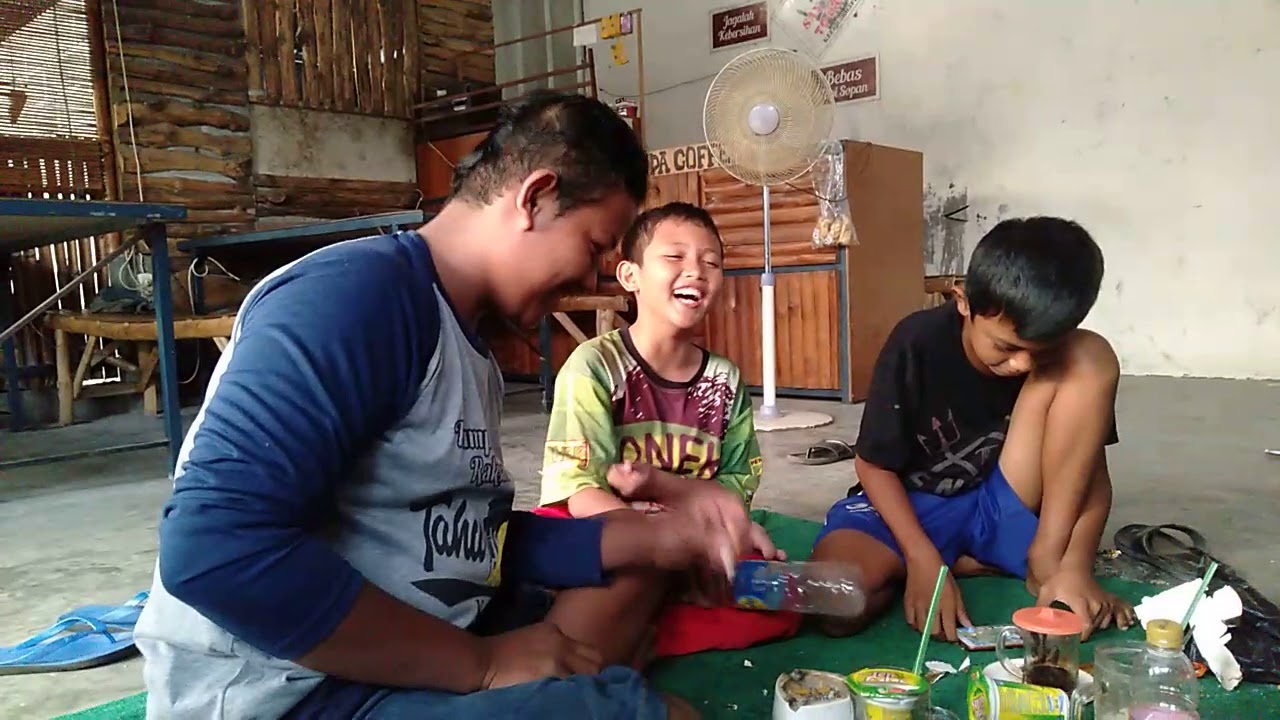 Masa kecil kurang bahagia  YouTube