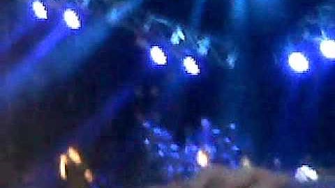 Example Live At Leeds Mellenium Square (Changed The Way You Kissed Me)