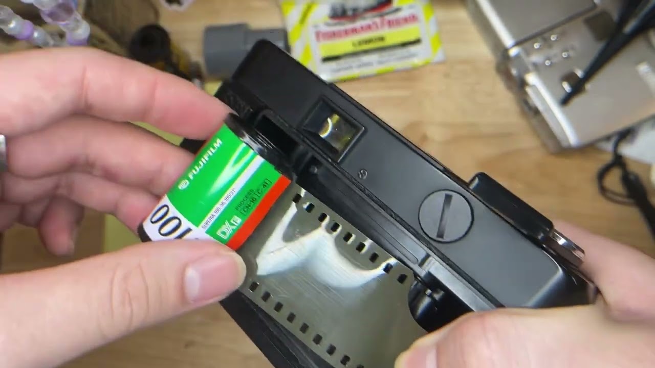 How to use Rollei Rolleimat F - YouTube