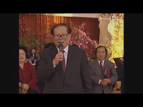 赵大夫话室：江泽民指挥，胡温开唱 - 中国最牛合唱