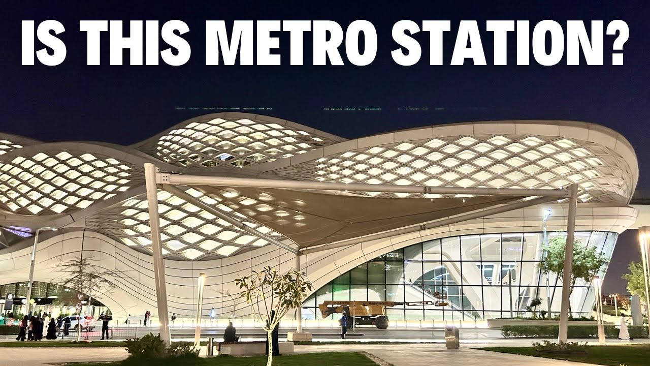 Удивительный интерьер станции метро KAFD в Эр-Рияде: футуристический дизайн, особенности и полный...