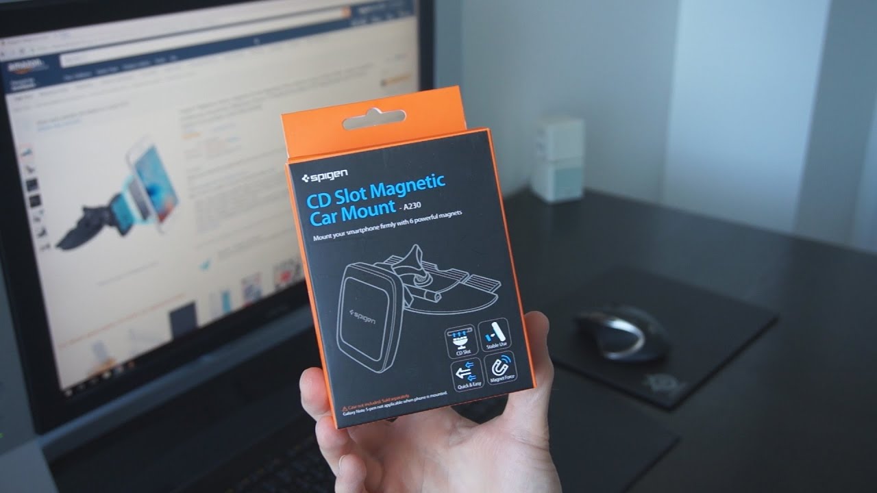 Le support pour smartphone de voiture, magnétique et pour slot CD, de chez Spigen