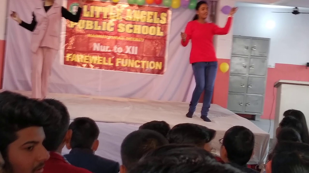 Dance performance by 11 class in farewell of 2020 - YouTube