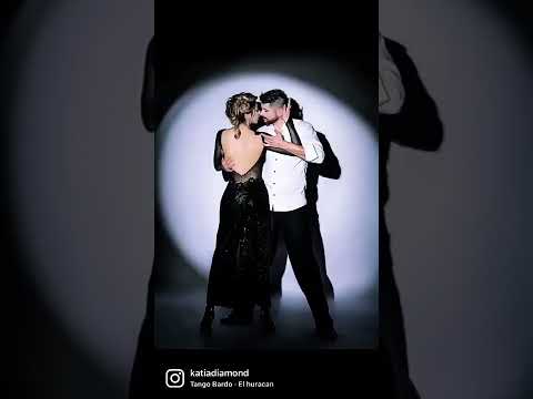 Katia Diamond & Cristian Correa Argentine Tango in The Spotlight