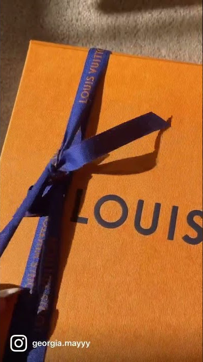 Louis Vuitton Petit Damier Gradient Blue Beanie Unboxing / Review
