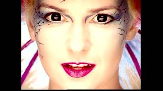 Watch Toyah Brave New World video