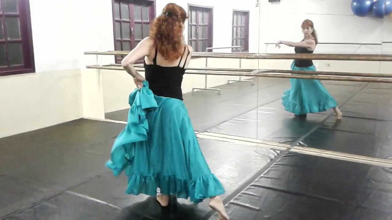 Aula de Dança Cigana no Rio de Janeiro -1 