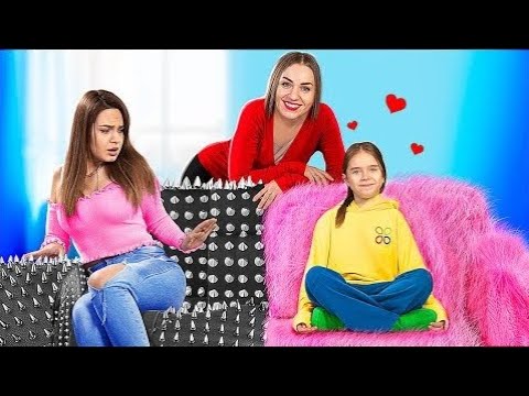 Minha Irmã é Adotada/ Meus pais Amam Minha Irmã Mais do que Eu/ Situações engraçadas