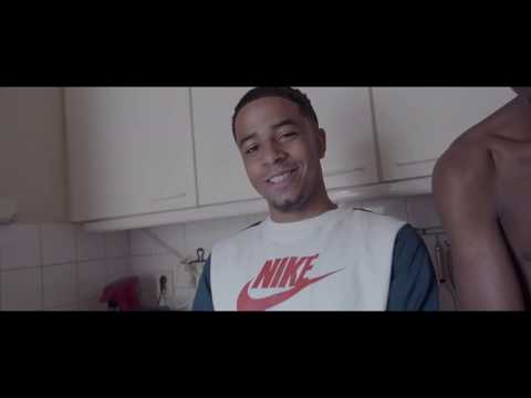 #24 QLAS & BLACKA - Shooter | NU OOK OP SPOTIFY, DEEZER, ITUNES ETC.
