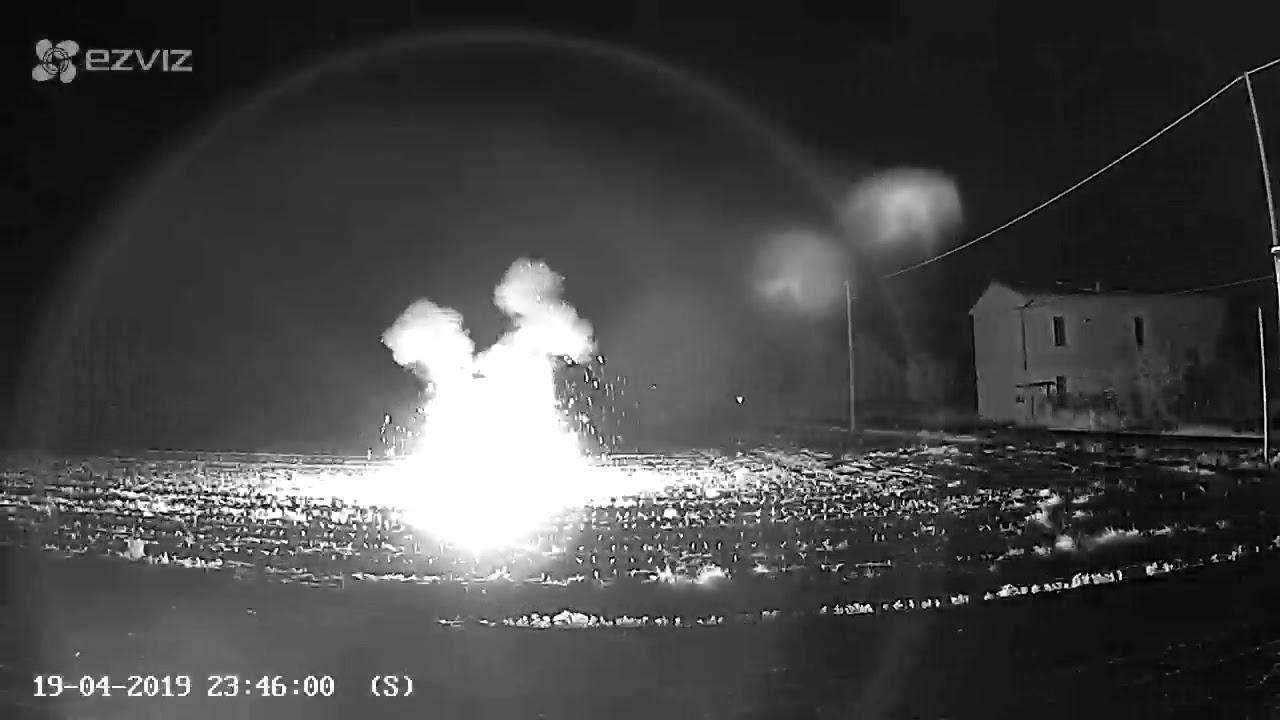 Esplosione batteria al litio YouTube