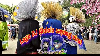 lagu DJ Alololo sayang viral versi ondel-ondel joget bergandengan di bkt mantul...