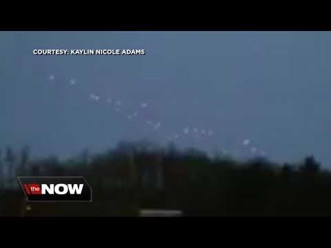 Video: A Mysterious Flash In The Sky Of Noyabrsk - Alternative View