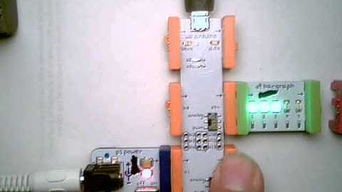 Demo of LittleBits Arduino module analog write