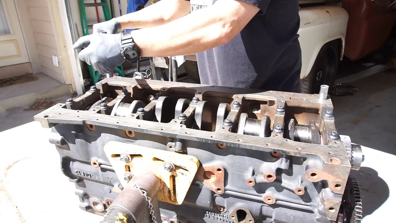 Part 6 6 7 cummins build installing and torquing arp main studs 125