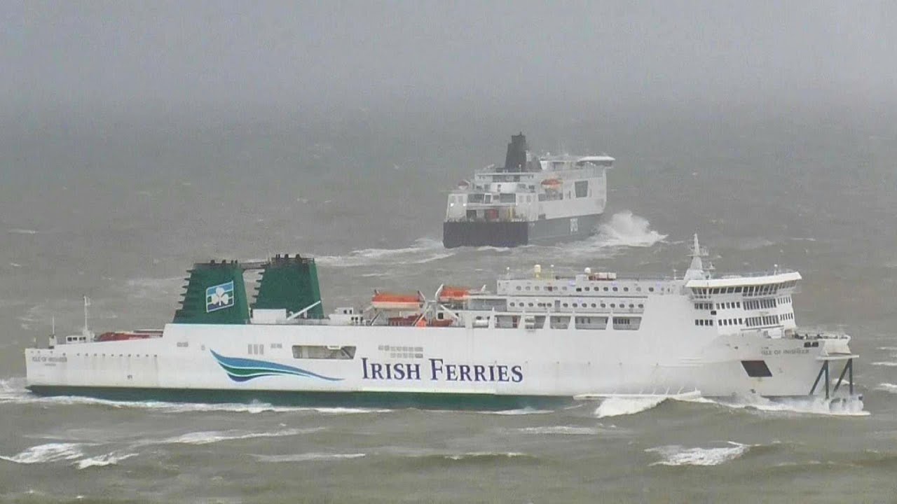 Irish Ferries - Isle of Inisheer takes a battering as she arrives at Dover