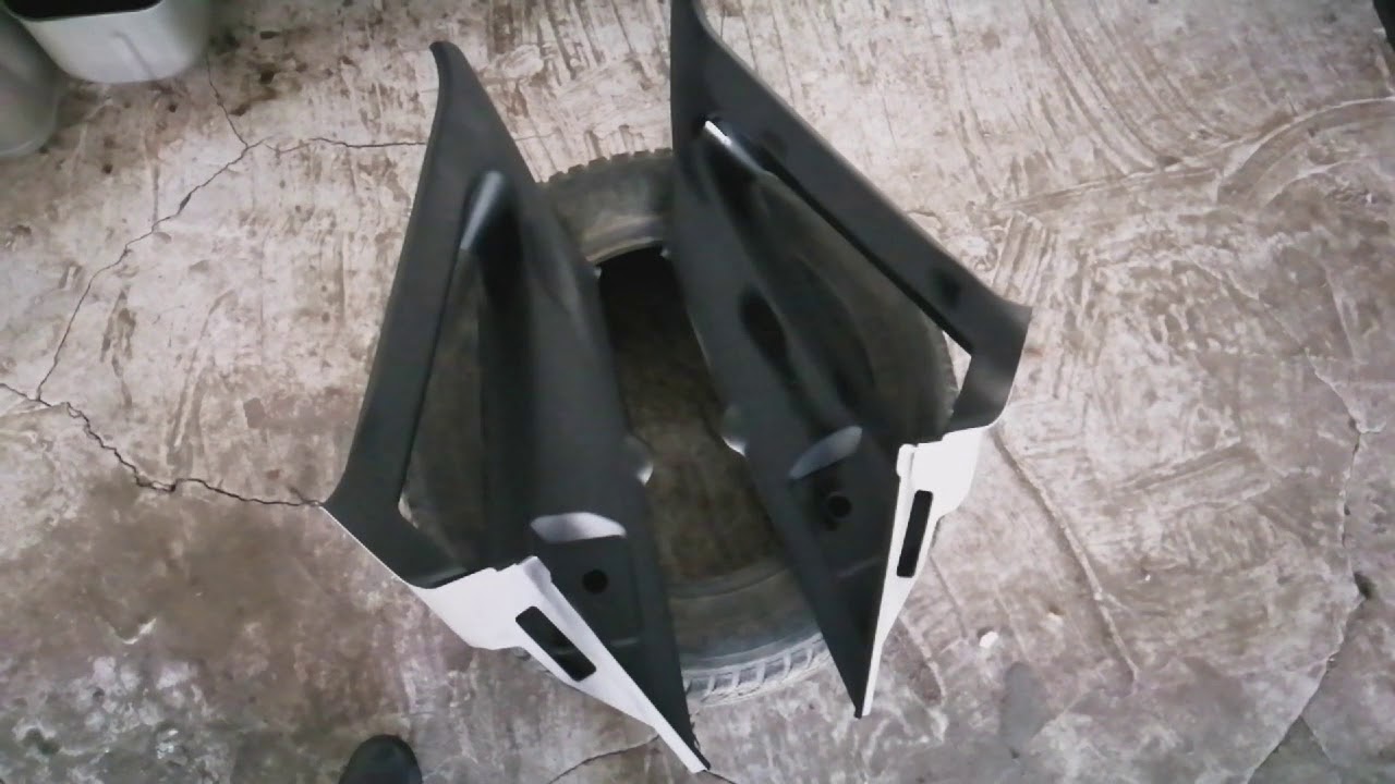 Покраска пластика салона приора - YouTube