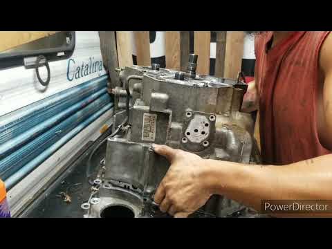 06 honda odyssey transmission tear down it's not looking good - YouTube