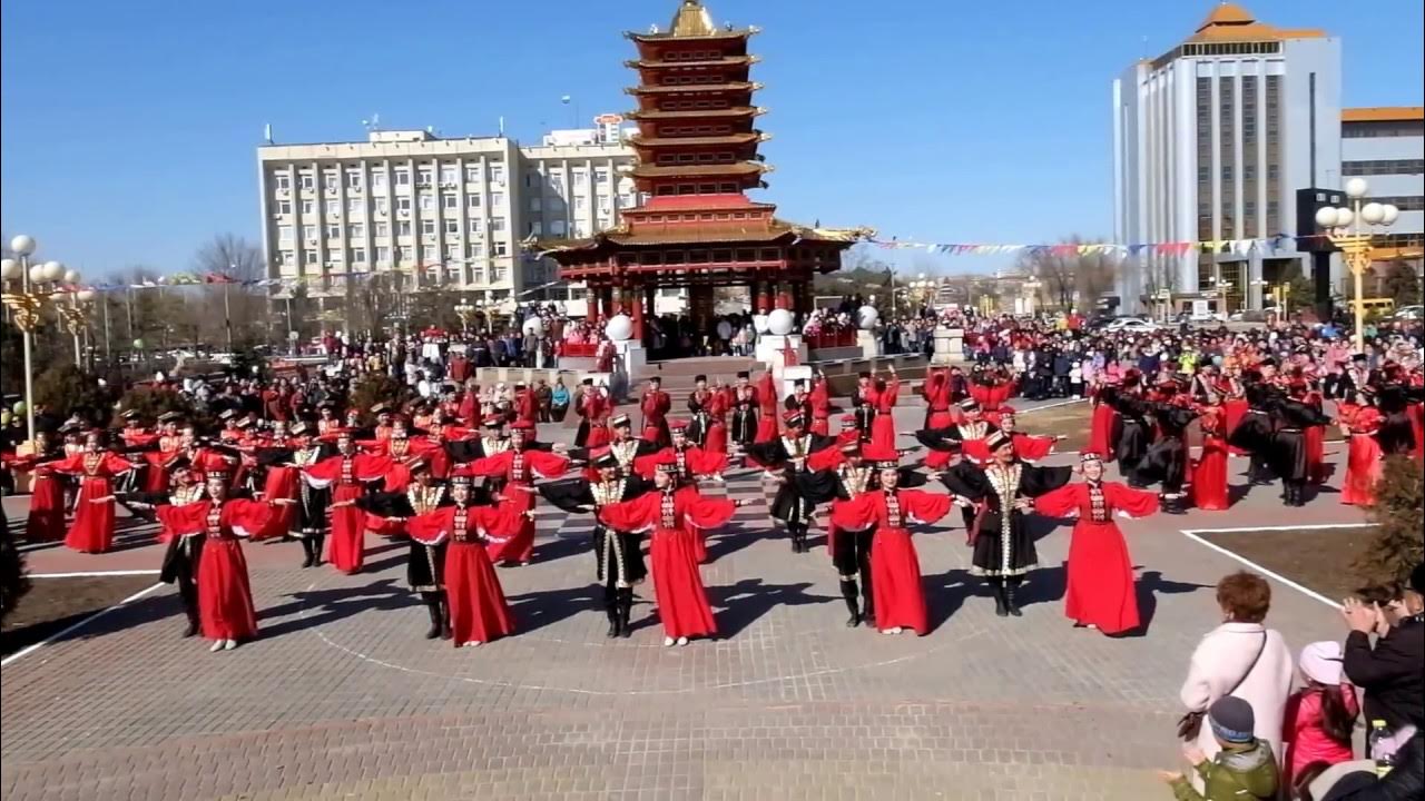 элиста 8 марта ул