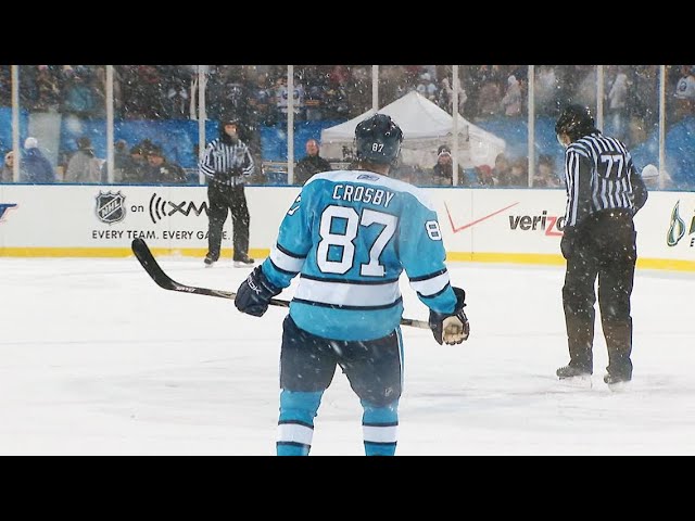 Captivating Moments from Hockey's Snowtastic Winter Classic