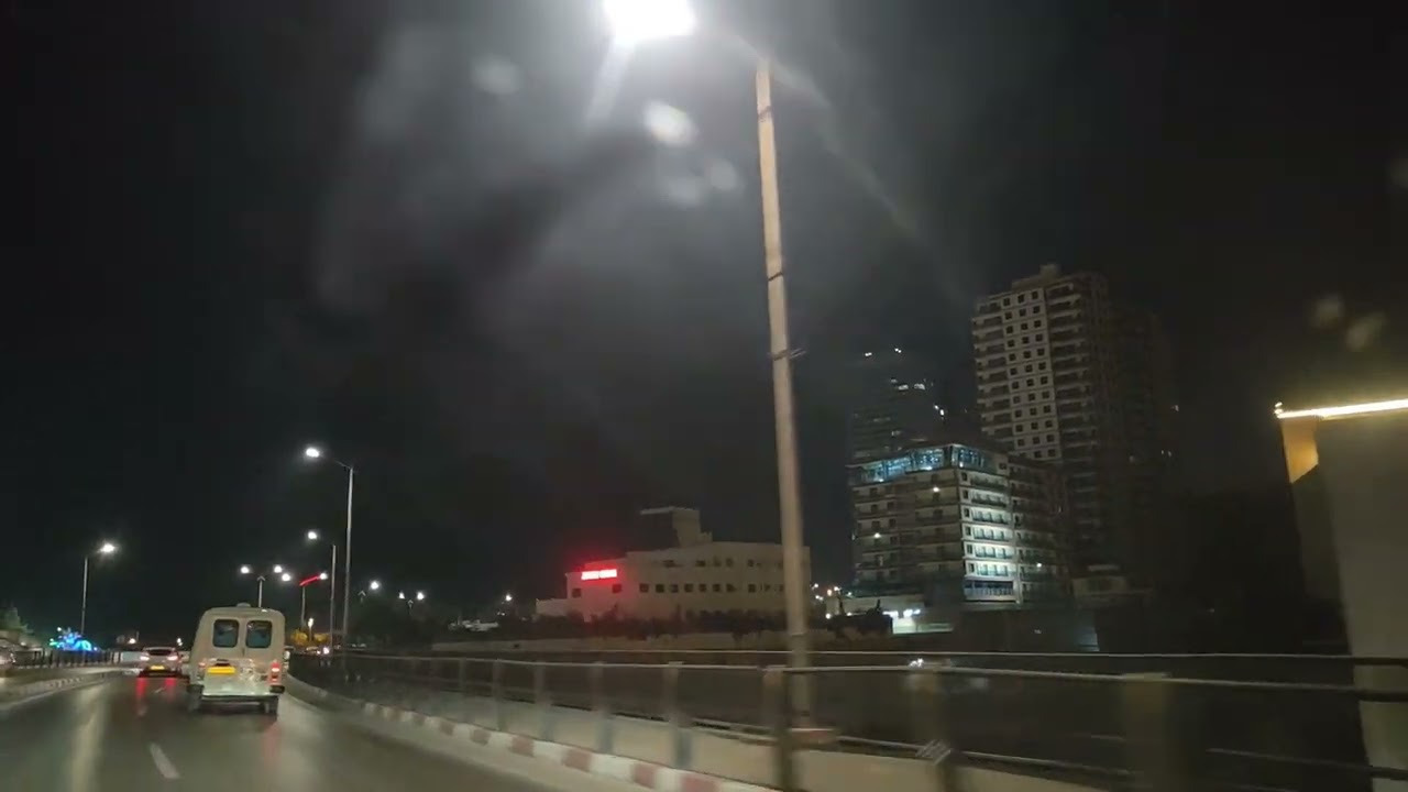 Oran la nuit de Front de mer à l'hôtel Four Points. جولة ليلية من كورنيش وهران إلى فندق فور بوينتس