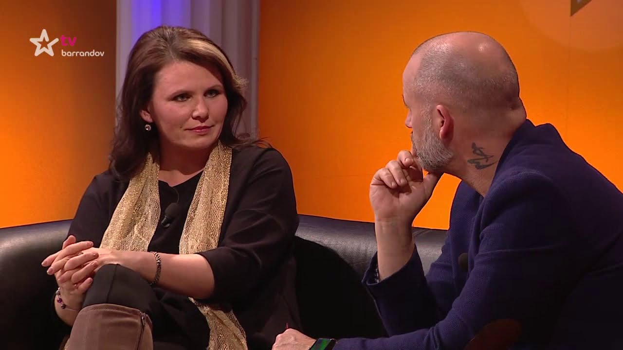 Nebezpečné vztahy (2017/102) - Soukromé očko