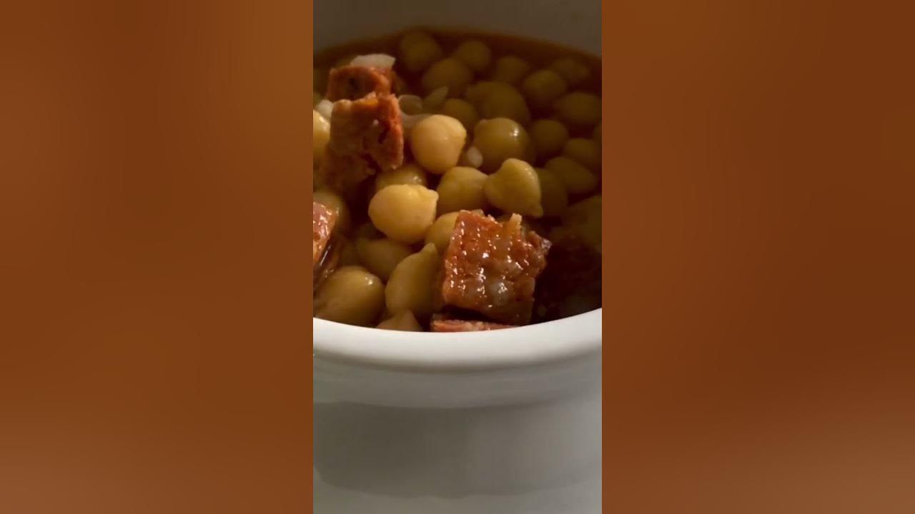 Garbanzos con chorizo 