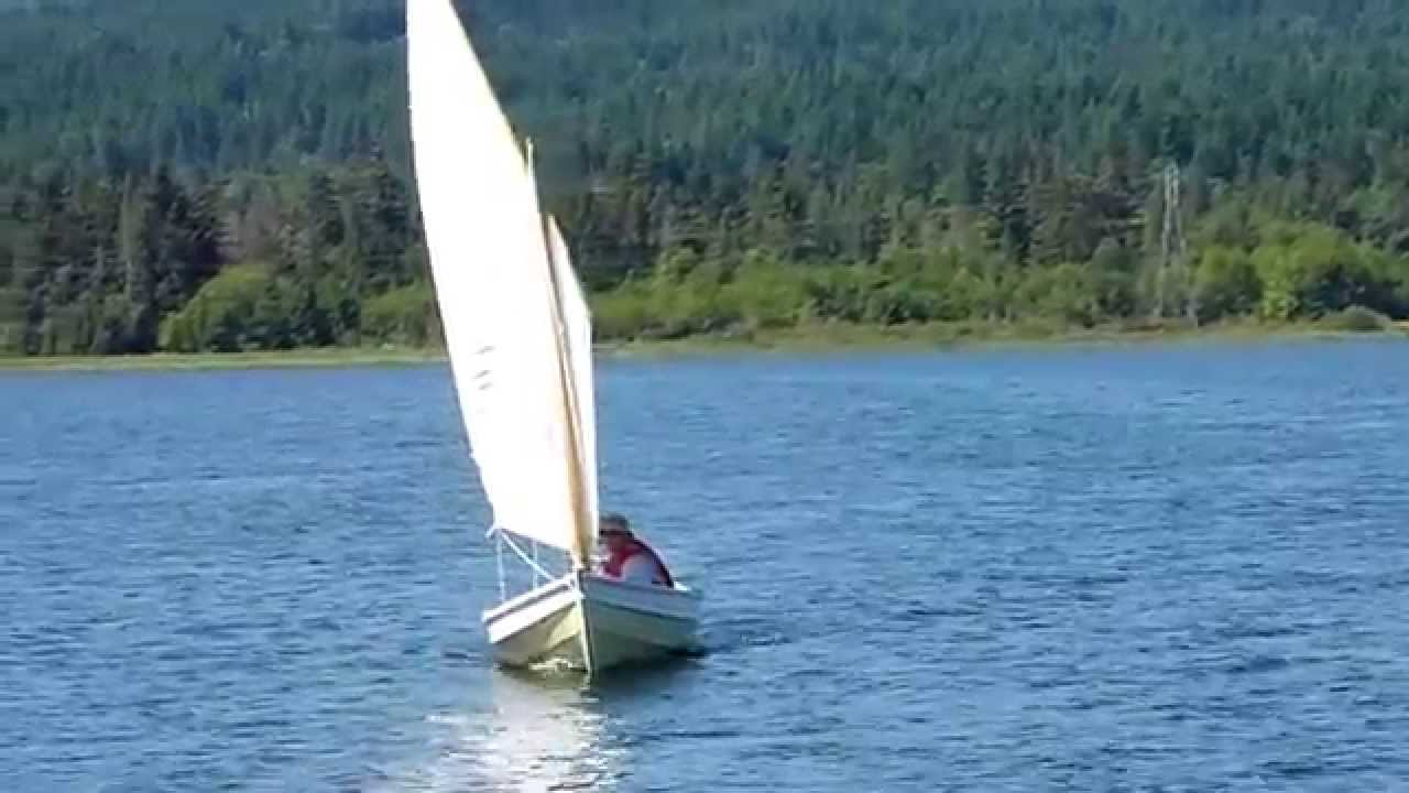 Yellow Bird Sail Brannen Lake - Pooduck Skiff - YouTube