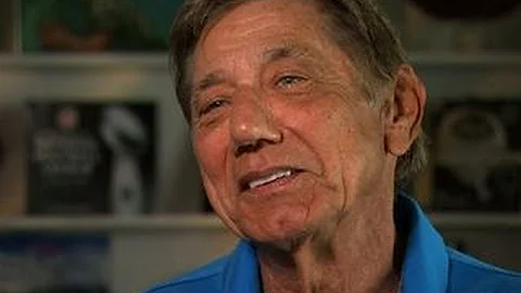 Broadway Joe: A football legend