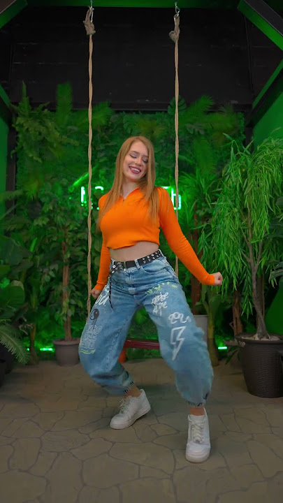 Dance | Nicky Jam - X (feat. J Balvin)