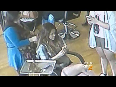 caught-on-camera:-woman-walks-out-of-burbank-salon-after-getting-$900-worth-of-treatments